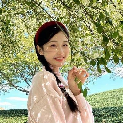 奥伯利的阿依达